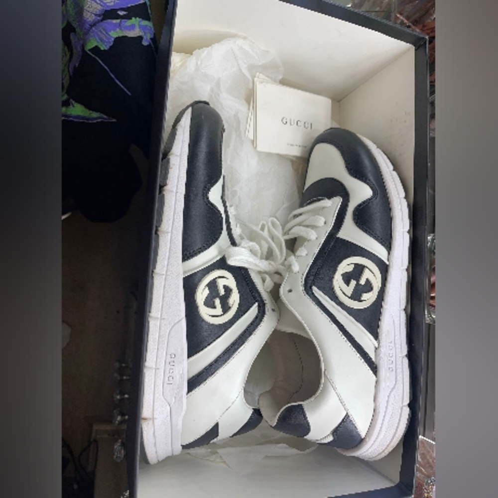 Gucci shoes